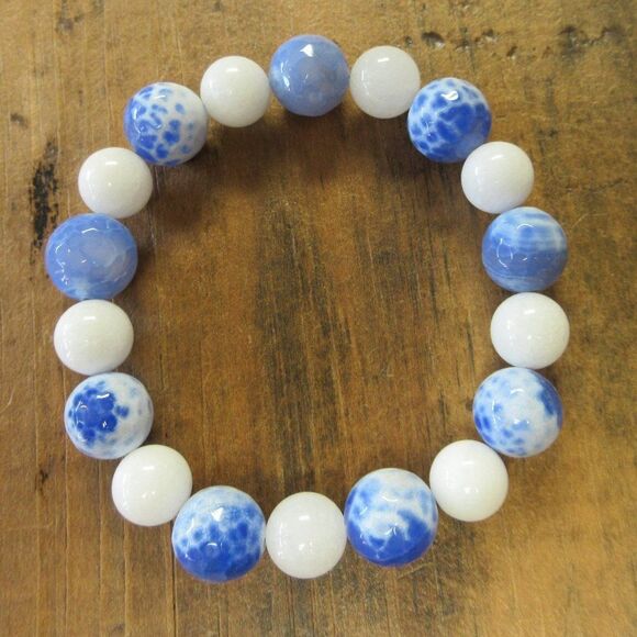 MERRISOTA JEWELRY CO White Jade Agate Stretch Bracelet Size 6 3/4" Gemstones NEW - Picture 1 of 6